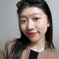 Linh Lee Email