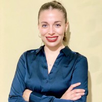Mariana Viana Email