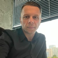 MacIej Klosiewicz Email