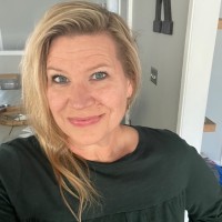 Traci Kuhn Email & Phone Number