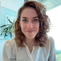 Laura van Rijn Email