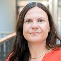 Ilka Henze Email & Phone Number