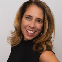 xai Employee Julie Saxon's profile photo