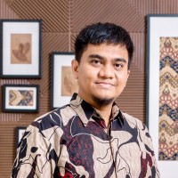 Ghani Rizqi Email
