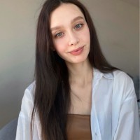 Reply Now Employee Olesia Krilyshyn's profile photo