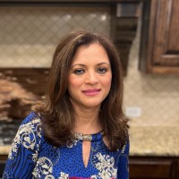 Information Systems Employee Riti Nayar's profile photo