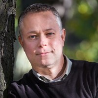 Stefan Auer Email