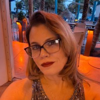 Delilah Bell Email & Phone Number
