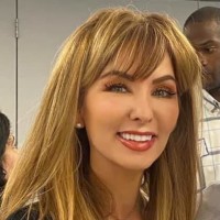 Summit Designs Group Employee Christina Yolich's profile photo