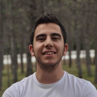 Efe Eroglu Email
