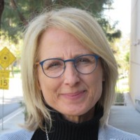 Elizabeth Kurila Email