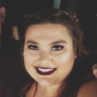 Adele Compton's profile photo