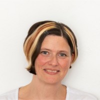 Nicole Schneider-Daum Email