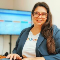 datasales Employee Naia Costa's profile photo