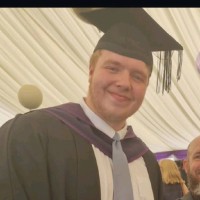 N3i Employee Harry Miles's profile photo