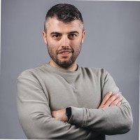 Antonijo Buhovac Email