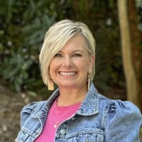 Lindsey Newton Email & Phone Number