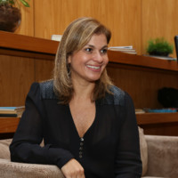 Dermage Employee Viviane Soares's profile photo
