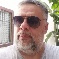 Luis Bortoletti Email