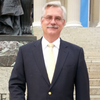 Wells Fargo Advisors Employee John Szymanski's profile photo