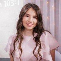 Julia Gyrina Email