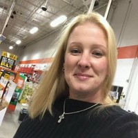 FramesDirect.com Employee Amber Rich's profile photo