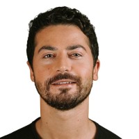 Mateo Nikolli Email