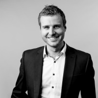 Stefan Schneider Email