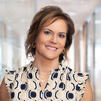 Thompson Coburn LLP Employee Julie Logan's profile photo