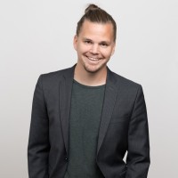 Jonathan Bäckström Email