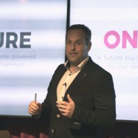 Connect Employee Sam Parr's profile photo