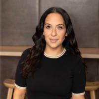 Intersection Co. Employee Esther Raphael's profile photo