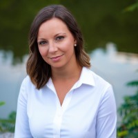 Melanie di Carlo Email