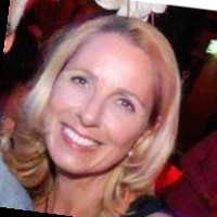 CapTrader Employee Iris N.'s profile photo