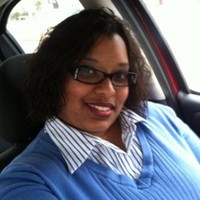 Yamily Colon Email & Phone Number