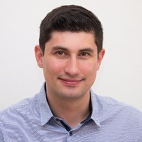 Michal Pavliš Email