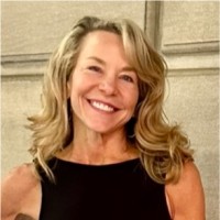 Renbrook School Employee Heidi MacEl's profile photo