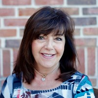 Roam - Work, Meet, Office Employee Yvonne Hill's profile photo