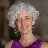 Kaptiv8 Employee Juli Tredwell's profile photo