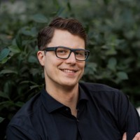 Philipp Wolf Email & Phone Number