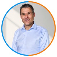 Hubert van Velden Email