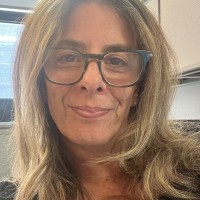 Leah Feinberg-Grimm Email & Phone Number