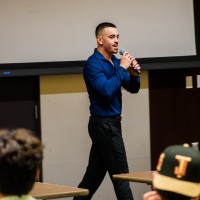 Vently Employee Esteban Ledesma's profile photo