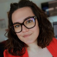 Yanet Employee Héléna Brelet's profile photo