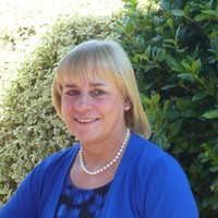 Vicky Bell Email