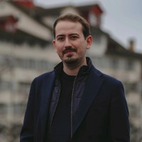 Simon Jucker Email