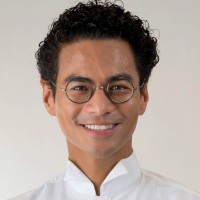 L'Oréal Employee John Ericson Lázaro Reyes's profile photo