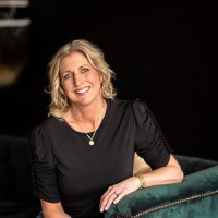 Jennifer Earl Email & Phone Number