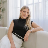 Elevé Therapy & Co Employee Erica Basso's profile photo