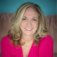 Hodges Capital Employee Janet Peters's profile photo